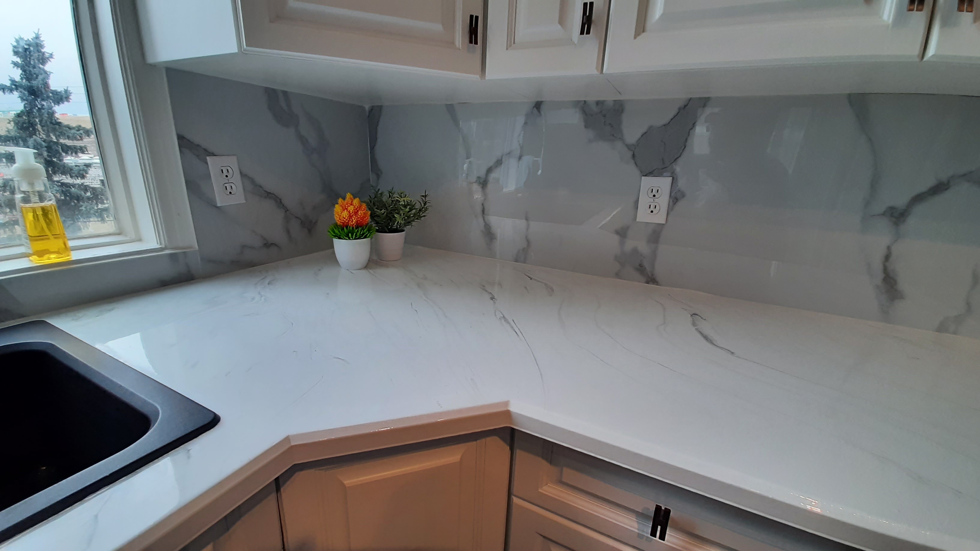 Epoxy countertop texture close-up — custom finish Calgary